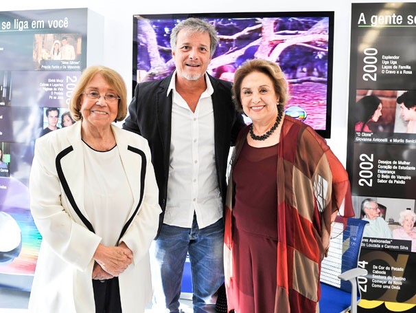 Vida Alves, Marcelo Novaes e Eva Wilma na exposição